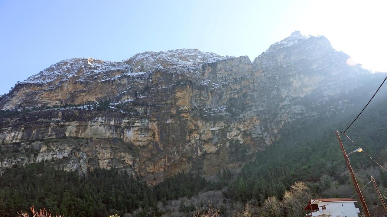 فيلا The Old Olive Mill House Aegae المظهر الخارجي الصورة