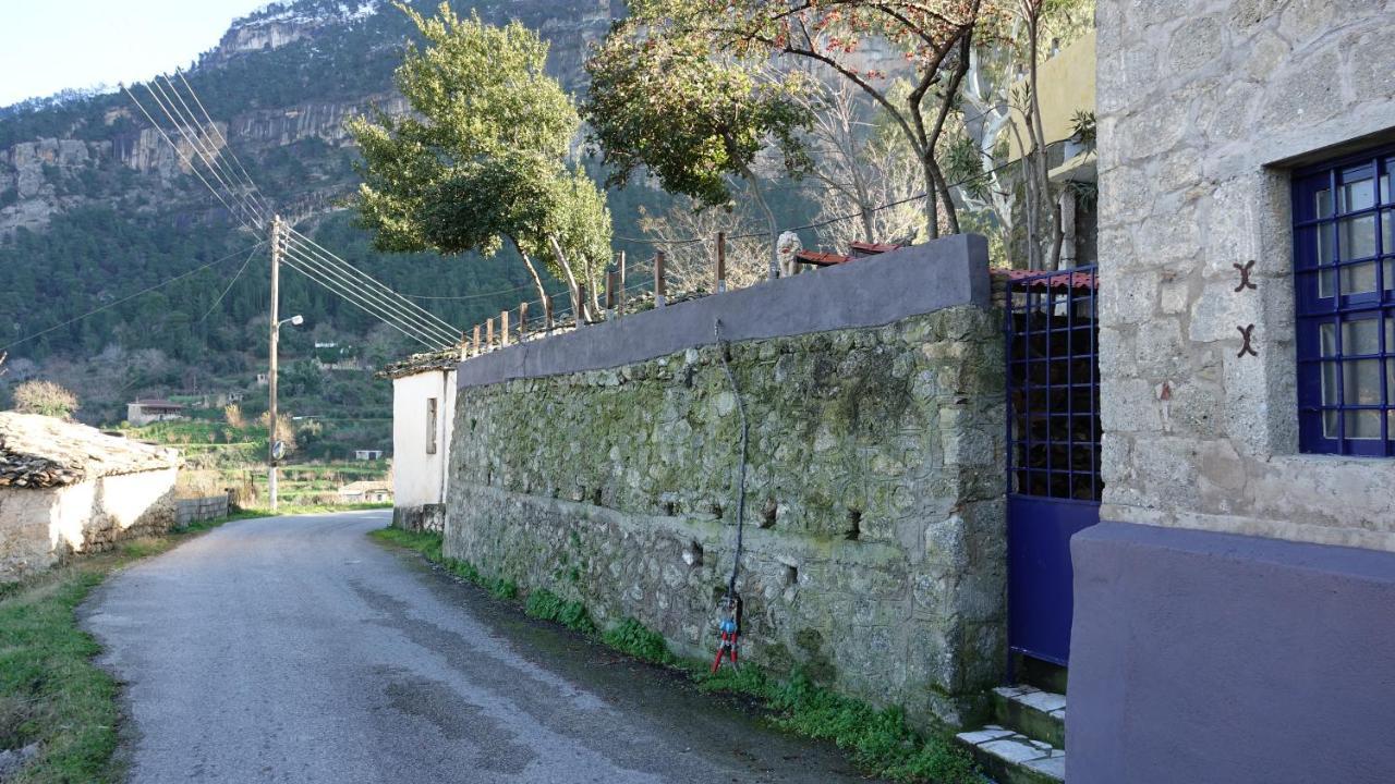 فيلا The Old Olive Mill House Aegae المظهر الخارجي الصورة